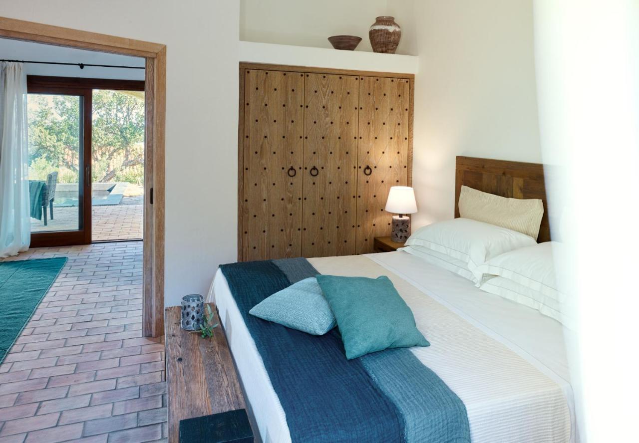 Cascioni Eco Retreat Hotel Arzachena Ngoại thất bức ảnh