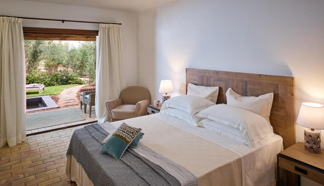 Cascioni Eco Retreat Hotel Arzachena Ngoại thất bức ảnh