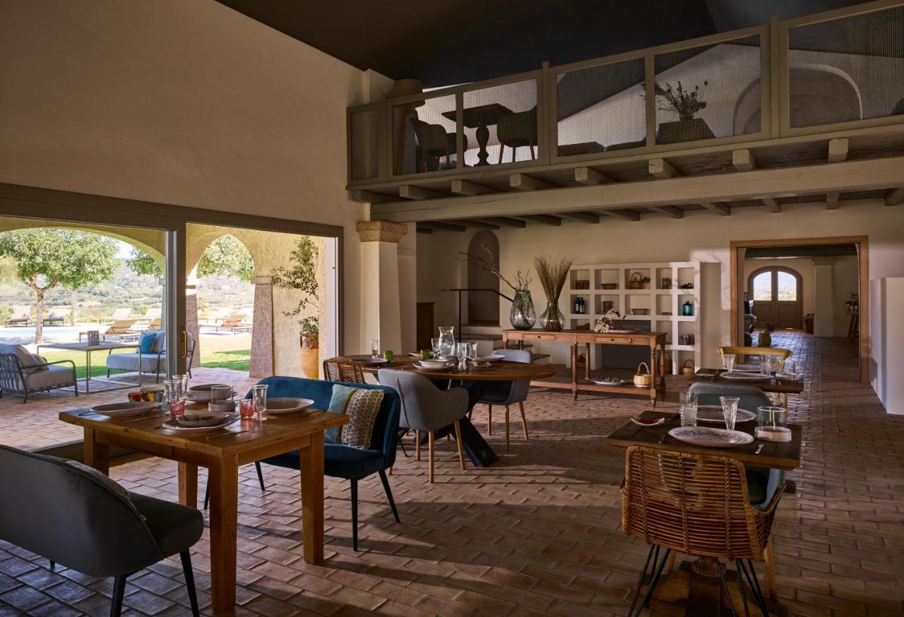 Cascioni Eco Retreat Hotel Arzachena Ngoại thất bức ảnh